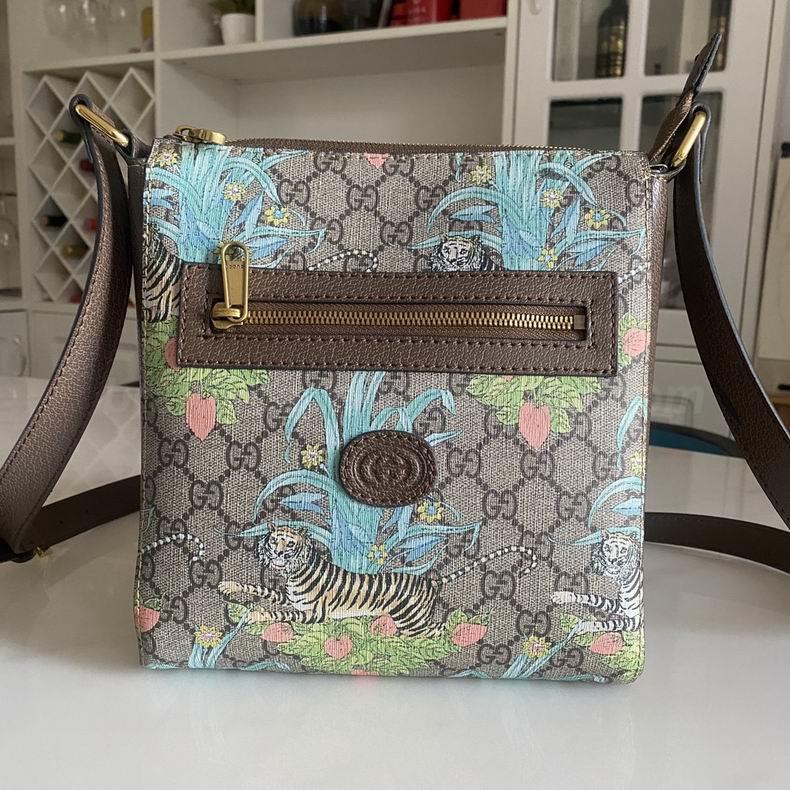 Gucci Handbags 384